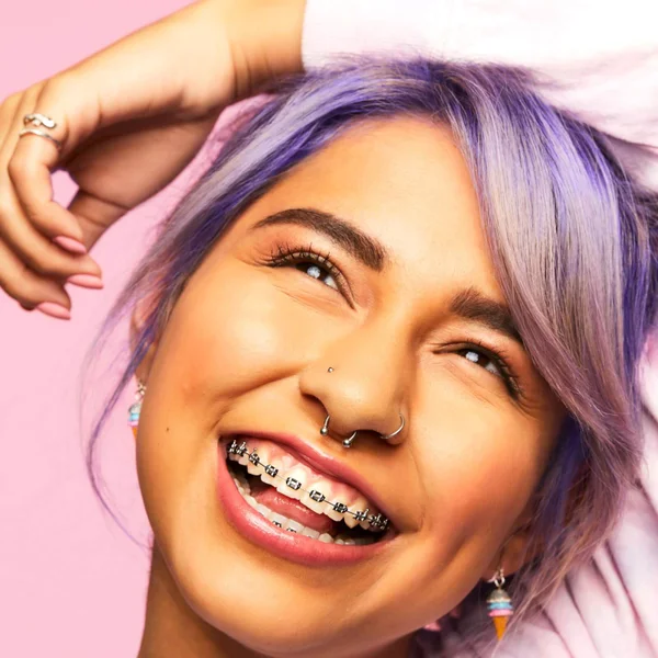 Benefit Boi-ing Hydrating Concealer 3.5g (Various Shades) 4 Benefit Boi-ing Hydrating Concealer 3.5g (Various Shades) - Image 2