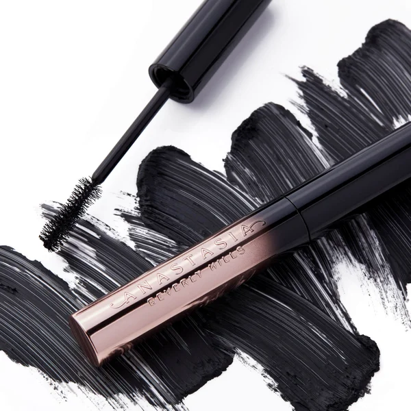 Anastasia Beverly Hills Lash Brag Volumizing Mascara 6 Anastasia Beverly Hills Lash Brag Volumizing Mascara - Image 4