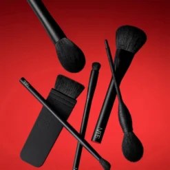 NARS Small Eyeshadow Brush -Fashion Cosmetics Store 12645423 2024927589393172