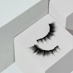 Lola's Lashes Diamond Magnetic Eyelash Kit - Black Eyeliner -Fashion Cosmetics Store 13120861 1804886080470138