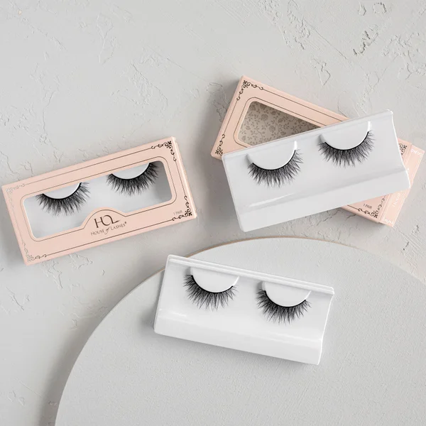 House Of Lashes - Serene Lite 6 House Of Lashes - Serene Lite - Image 4