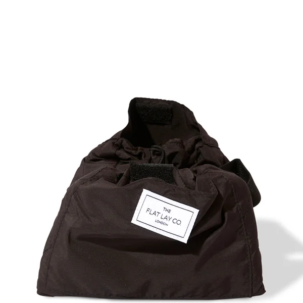 The Flat Lay Co. Drawstring Bag - Classic Black 4 The Flat Lay Co. Drawstring Bag - Classic Black - Image 2