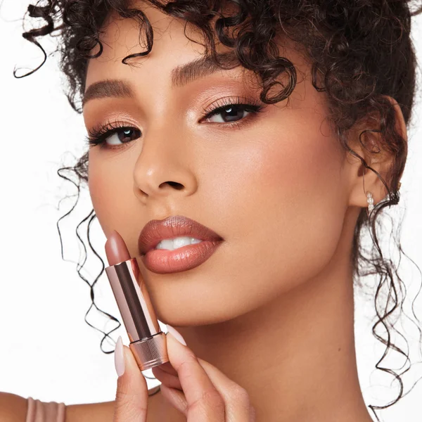 Anastasia Beverly Hills Matte Lipstick 3g (Various Colours) 7 Anastasia Beverly Hills Matte Lipstick 3g (Various Colours) - Image 5