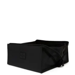 The Flat Lay Co. Unisex Box Sponge Bag In Black 10 The Flat Lay Co. Unisex Box Sponge Bag In Black -Fashion Cosmetics Store 13909021 8114983754504974