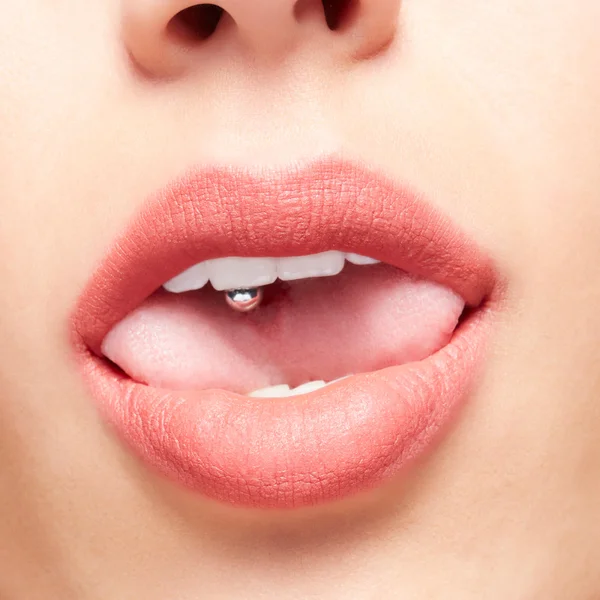 MAC Powder Kiss Liquid Lipcolor (Various Shades) 6 MAC Powder Kiss Liquid Lipcolor (Various Shades) - Image 4