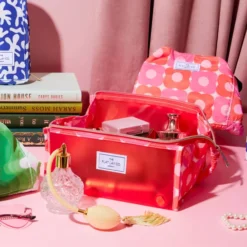 The Flat Lay Co. Open Flat Frosted Jelly Box - Flower Power -Fashion Cosmetics Store 14017841 1585022419835663