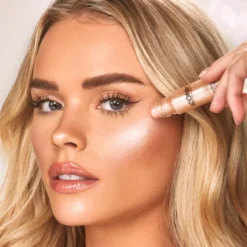 ICONIC London Rollaway Glow 8ml (Various Shades) -Fashion Cosmetics Store 14189626 1025036644466175