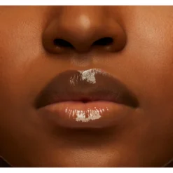 MAC Squirt Plumping Gloss Stick 2.3g (Various Shades) -Fashion Cosmetics Store 14574332 1225052435576771